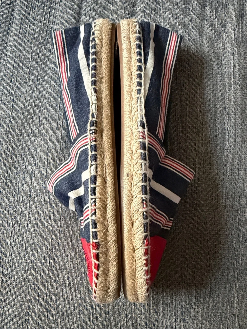 Tory Burch Red Blue White Stripe Cap Toe Colorblock Leather Espadrilles Size: 9